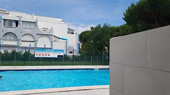 Apartment in Le Grau-du-roi With Pool
