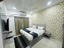 Astha Powai Service Apartments