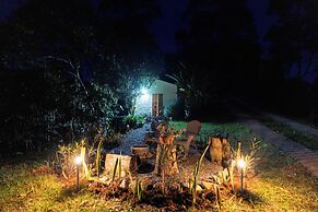 Roots Eco House