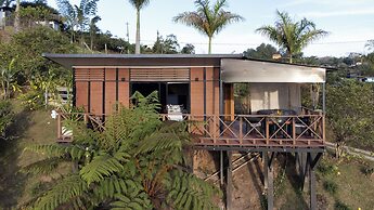 Roots Eco House