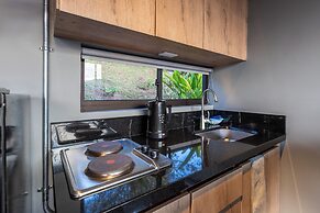 Roots Eco House
