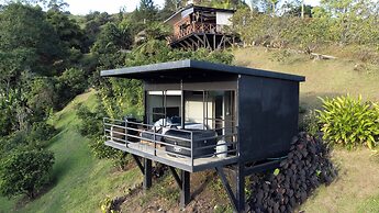 Roots Eco House