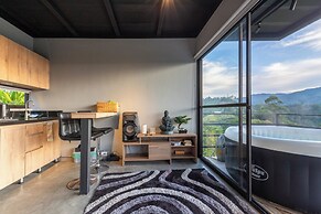 Roots Eco House