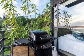 Roots Eco House