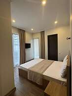 Hotel Corner