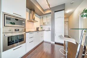 Maple Suites Toronto Downtown
