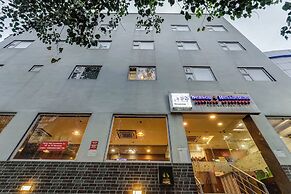 Season 4 Residences Near US consulate
