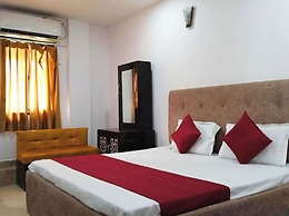 Hotel M-E-T-R-O Regency Lucknow