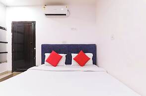 Hotel M-E-T-R-O Regency Lucknow