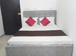 Hotel M-E-T-R-O Regency Lucknow