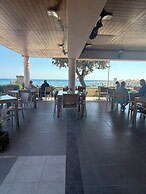 Amaryllis Beach House