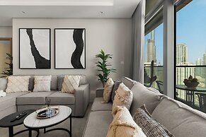Gogoto LUX Burj View Spacious
