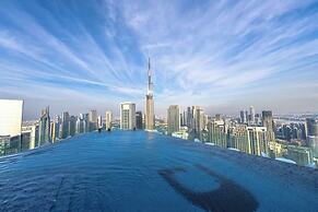 Gogoto LUX Burj View Spacious