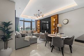 Gogoto LUX Burj View Spacious
