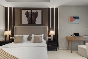 Gogoto LUX Burj View Spacious