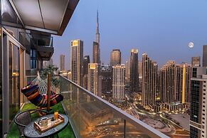 Gogoto LUX Burj View Spacious
