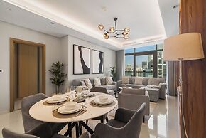 Gogoto LUX Burj View Spacious