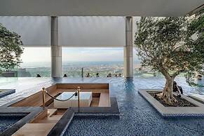 Gogoto LUX Burj View Spacious