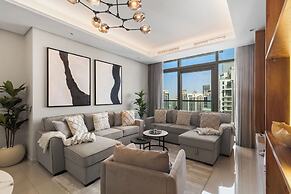Gogoto LUX Burj View Spacious