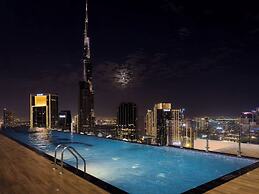 Gogoto LUX Burj View Spacious