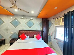 Hotel Kri-Sh-Na Palace Charbagh Lucknow