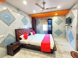 Hotel Kri-Sh-Na Palace Charbagh Lucknow