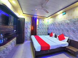Hotel Kri-Sh-Na Palace Charbagh Lucknow