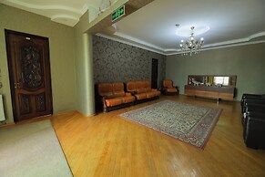 Hotel Harmony