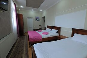 Hotel Harmony