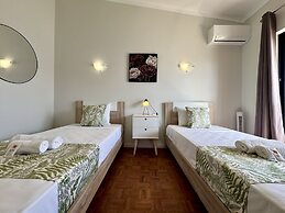Albufeira Summer Villa 3 by Homing
