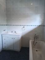 JM TOURS & SAFARIS GUESTHOUSE