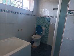 JM TOURS & SAFARIS GUESTHOUSE