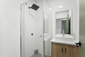 Cozy Stays - Private Rooms