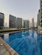 1BR Near metro.Canal  View. Mer. 1709