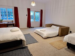 Guinea Fowl Lodge