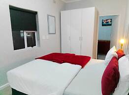 Neo & Ruks Guest House Parow