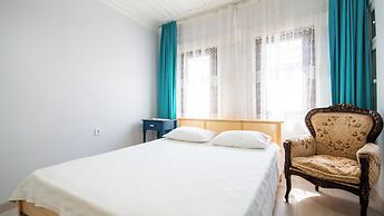 ALAYBEY GUEST HOME