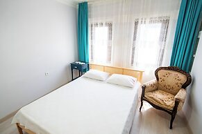 ALAYBEY GUEST HOME