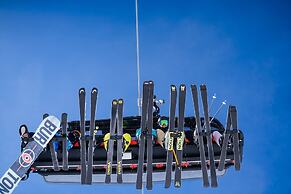 Luxury Holiday Home, Skiing, Sauna, Remote Office