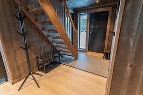 Luxury Holiday Home, Skiing, Sauna, Remote Office
