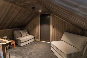 Luxury Holiday Home, Skiing, Sauna, Remote Office