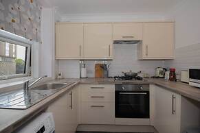 in Bournemouth With 2 Bedrooms and 1 Bathrooms