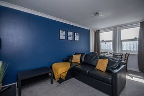 in Bournemouth With 2 Bedrooms and 1 Bathrooms