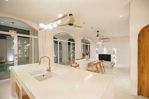 Villa Tomar El Sol by Alfred in Bali