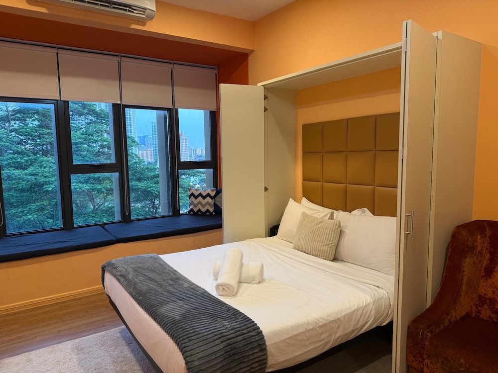 Ceylonz Suites by Icefly Hom's
