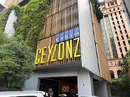 Ceylonz Suites by Icefly Hom's
