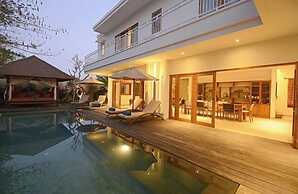Villa Luna Bingin