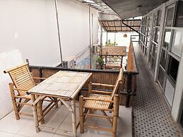 Moonlight Bar and restaurant