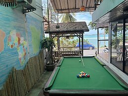 Moonlight Bar and restaurant