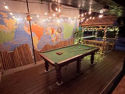 Moonlight Bar and restaurant